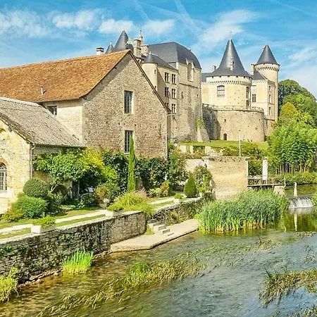 Charakter Haus In Perfekter Lage Neben Fluss Inkl Ruhiger Terrasse *